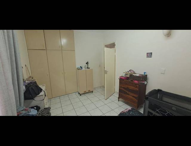 4 BEDROOM HOUSE FOR SALE IN PARKDENE